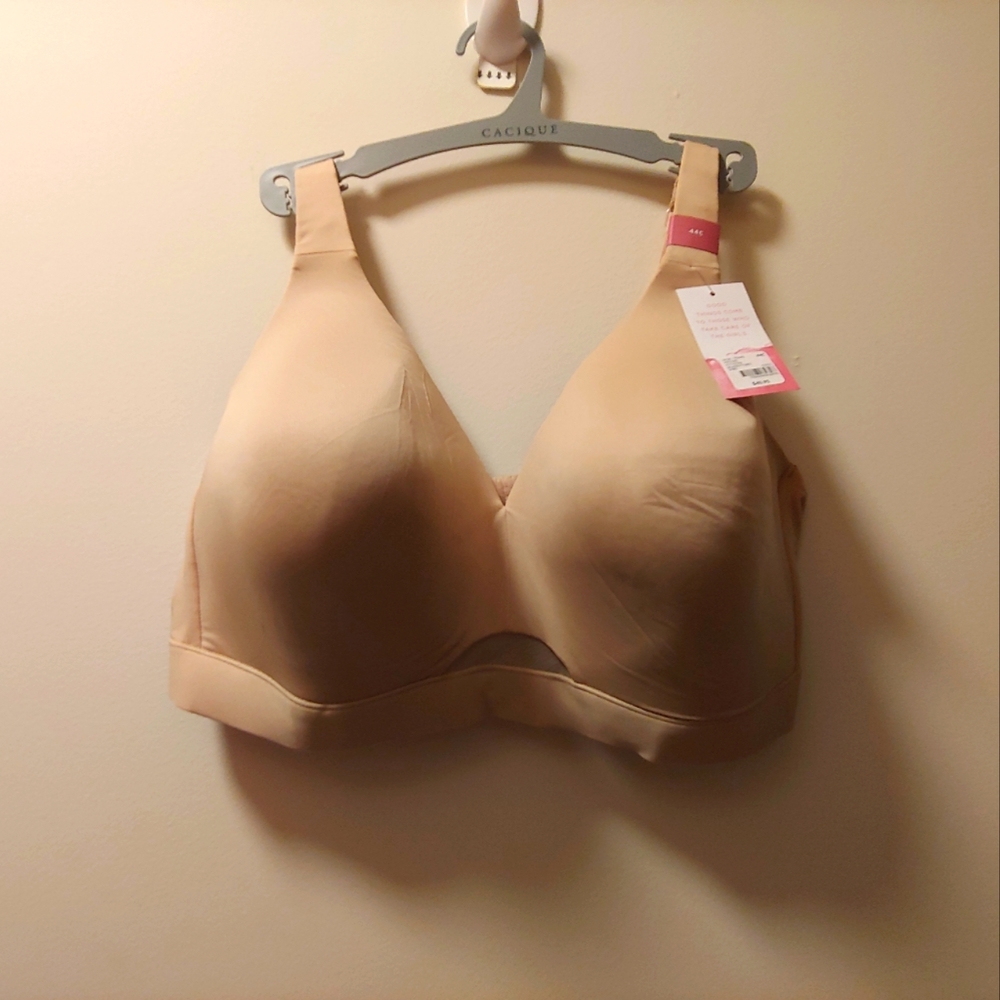 Cacique NWT No Wire Bra 44C